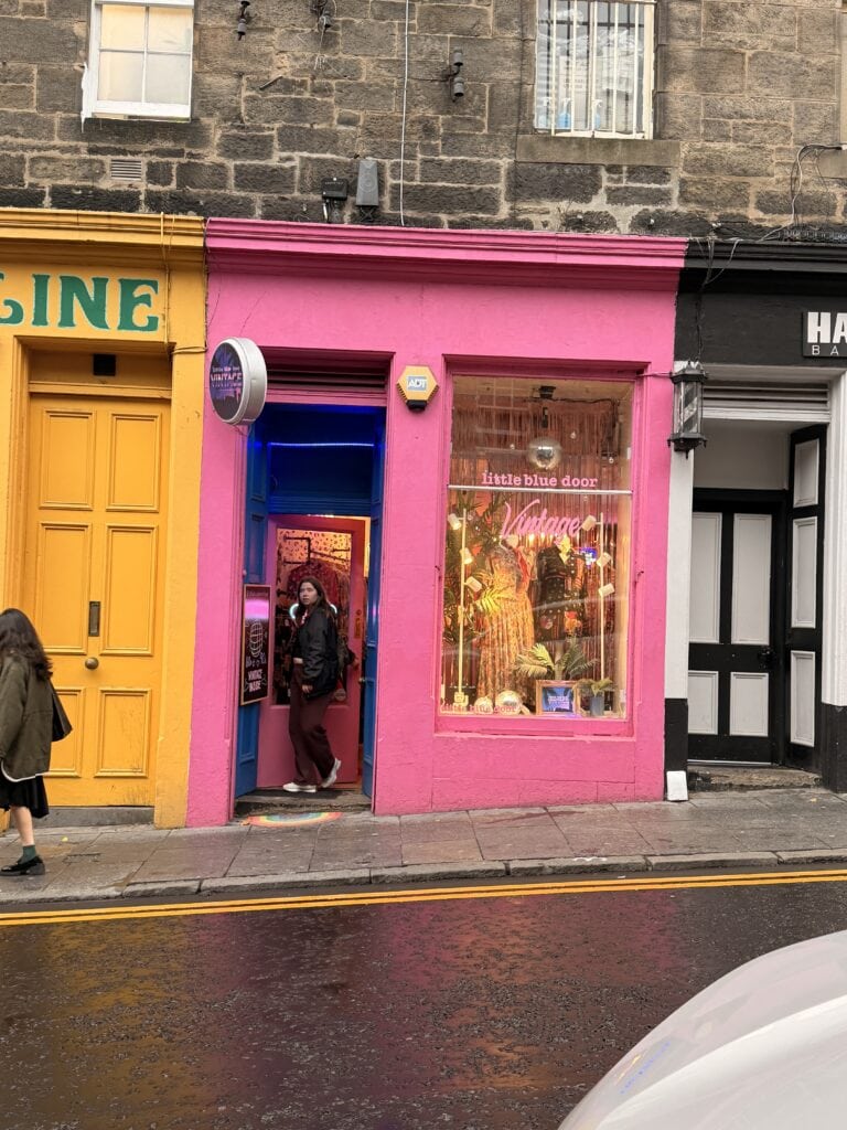 edinburgh vintage shops clothes